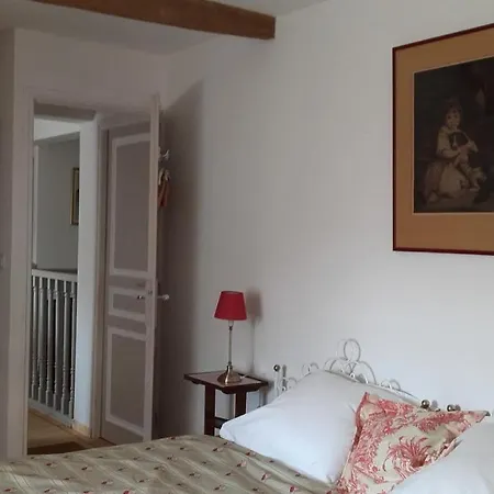 ベッド・アンド・ブレックファスト Les Des Demoiselles