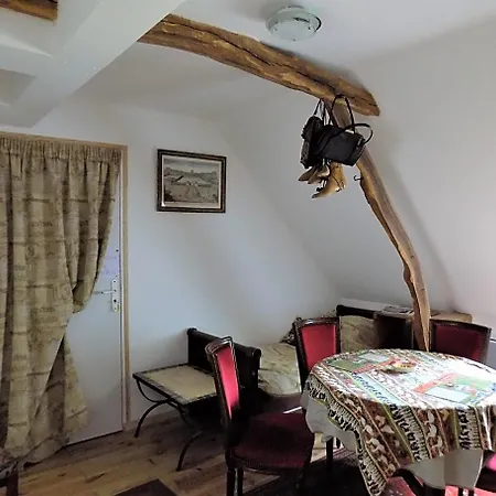 Les Des Demoiselles B&B 3*